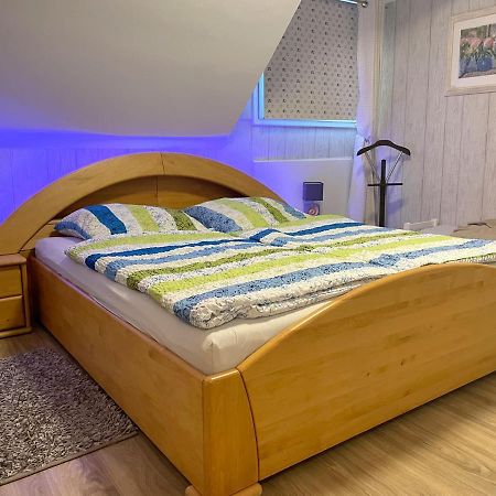 Ferienwohnung Koeln-Poll 외부 사진