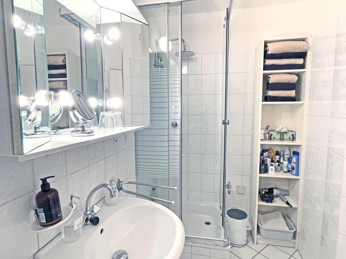 Ferienwohnung Koeln-Poll 외부 사진